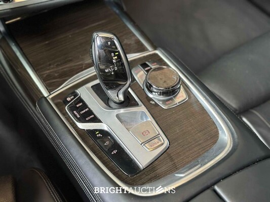 BMW 750d xDrive M-Sport High Executive G11 400pk 2016 7-serie, SB-293-F