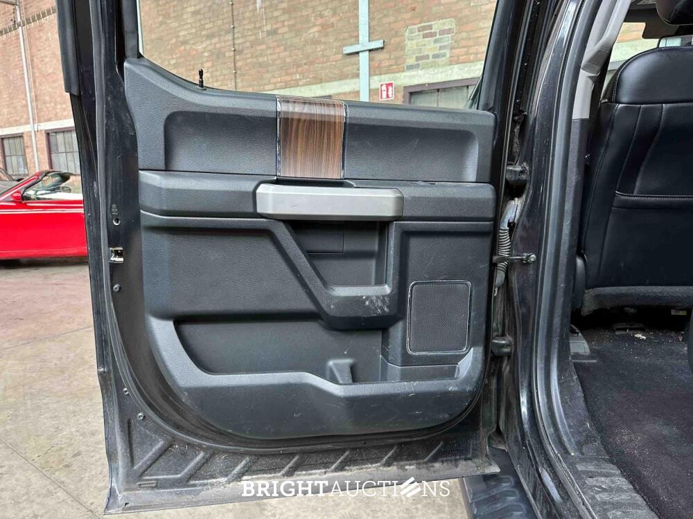 Ford 150 3.5 V6 Ecoboost SuperCab 370pk 2017 (Origineel-NL + 1e Eigenaar), V-026-GZ