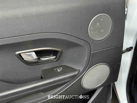 Land Rover Range Rover Evoque 2.2 eD4 2WD Pure 150pk 2013 (Origineel-NL), 7-KKH-75