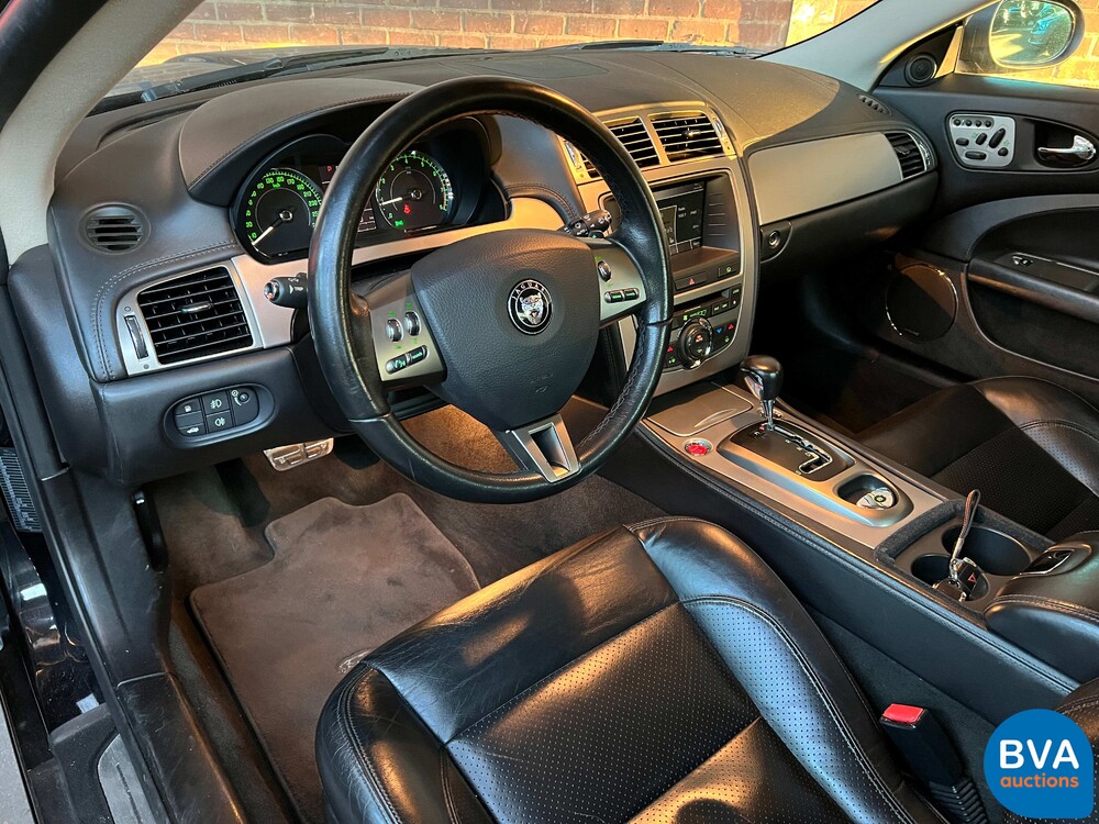 Jaguar XK Coupe 4.2 V8 298hp 2006, 63-TL-GJ.