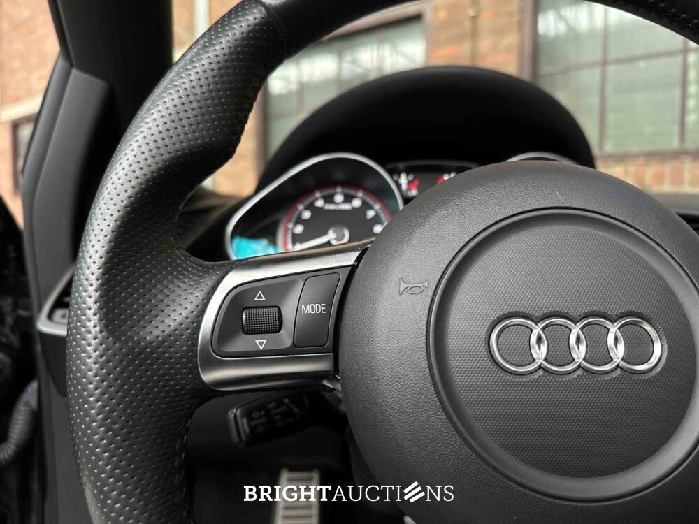 Audi R8 Spyder 5.2 V10 FSI 525pk 2010, JR-807-K