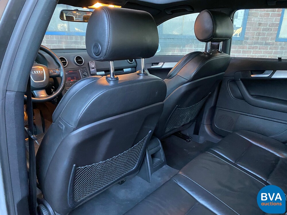 Audi A3 3.2 Sportback Quattro Ambition 250hp 2005, 18-GBP-5.