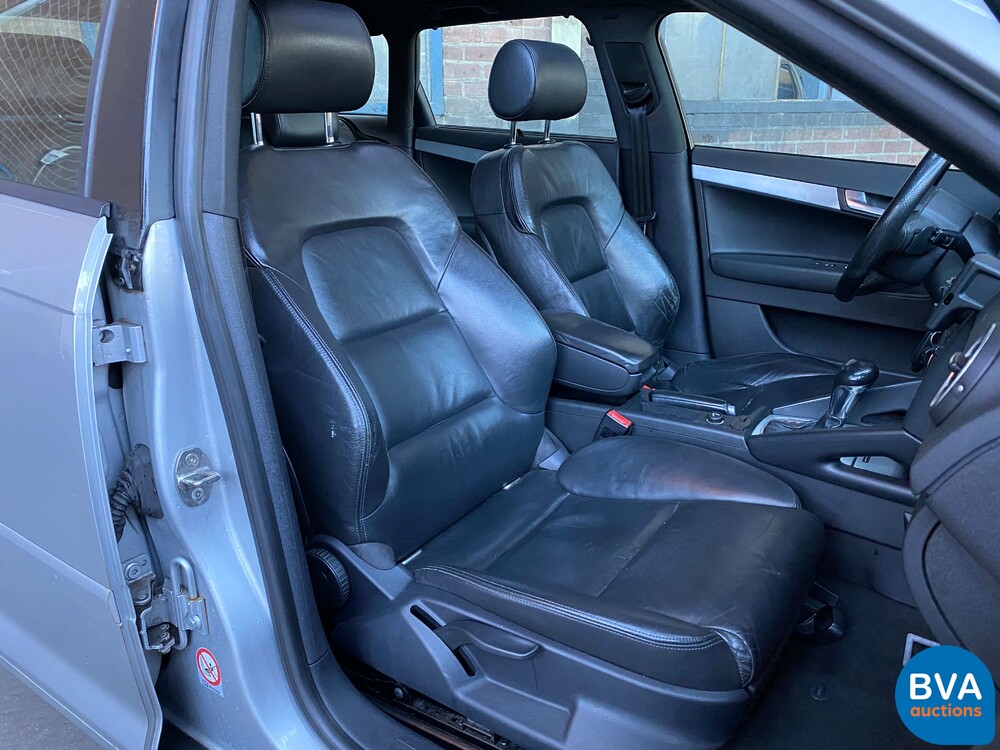 Audi A3 3.2 Sportback Quattro Ambition 250hp 2005, 18-GBP-5.