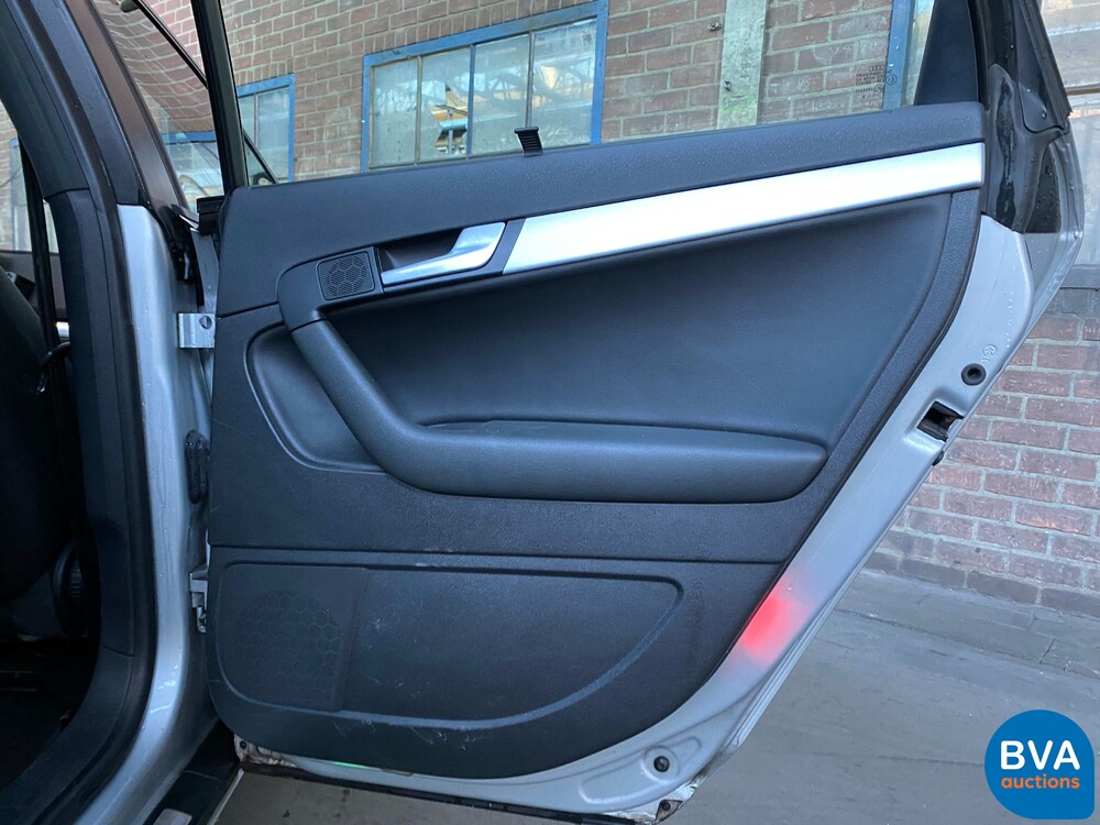 Audi A3 3.2 Sportback Quattro Ambition 250hp 2005, 18-GBP-5.