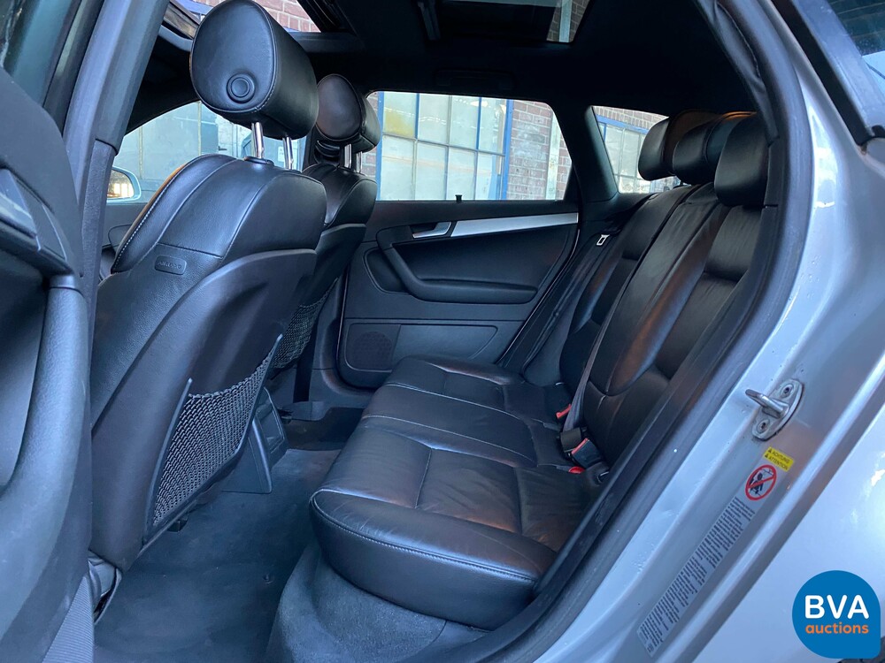 Audi A3 3.2 Sportback Quattro Ambition 250hp 2005, 18-GBP-5.