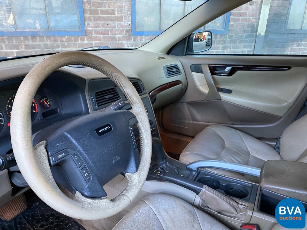 Volvo V70 2.4 AWD Comfort Line 200pk 2001, 22-HNZ-2