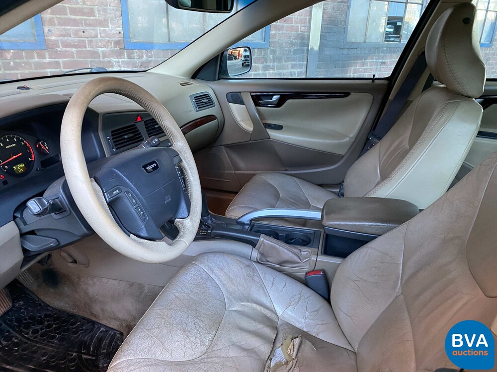 Volvo V70 2.4 AWD Comfort Line 200pk 2001, 22-HNZ-2