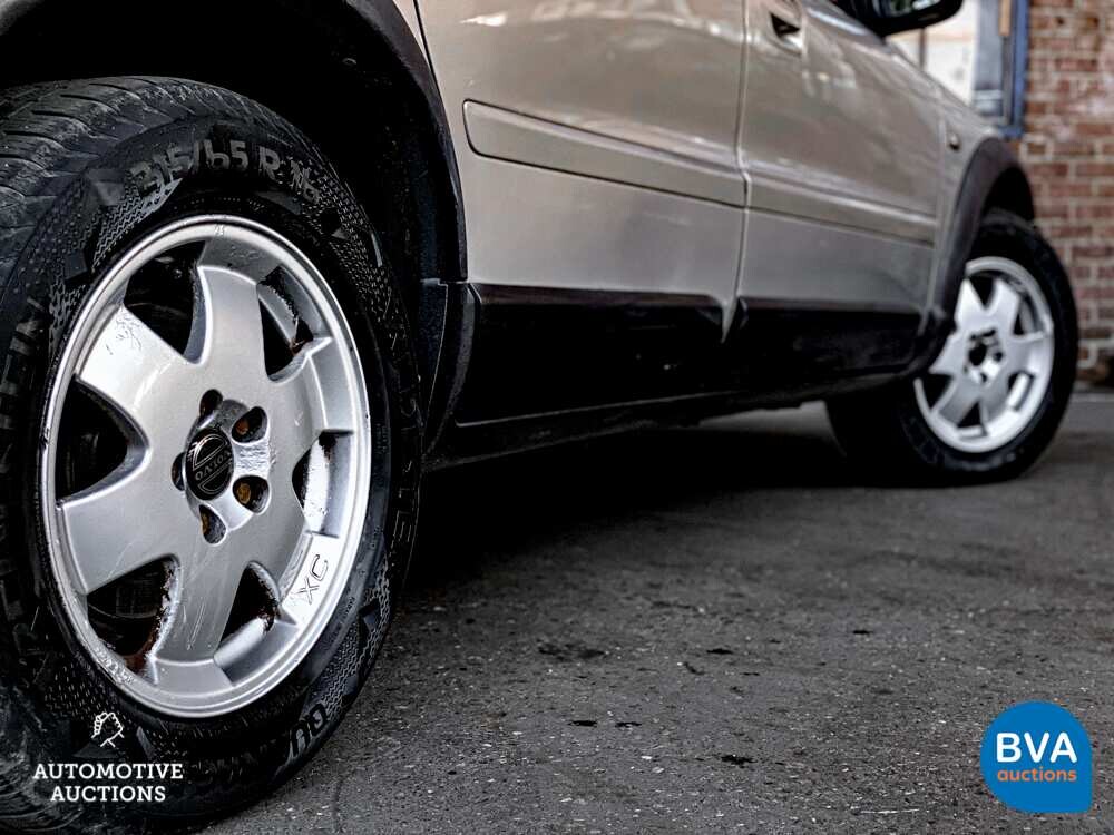 Volvo V70 2.4 AWD Comfort Line 200pk 2001, 22-HNZ-2
