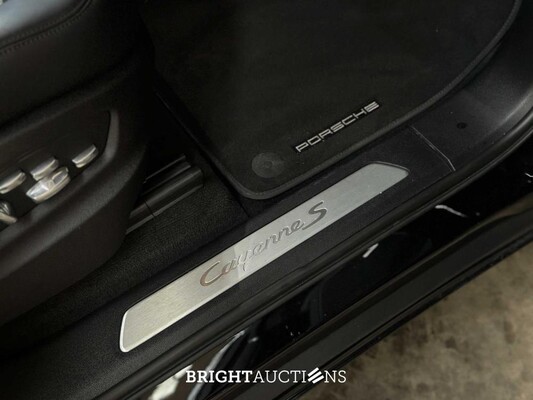 Porsche Cayenne S Coupe 2.9 V6 441pk 2019 (Origineel-NL + 1e Eigenaar)  G-949-DJ