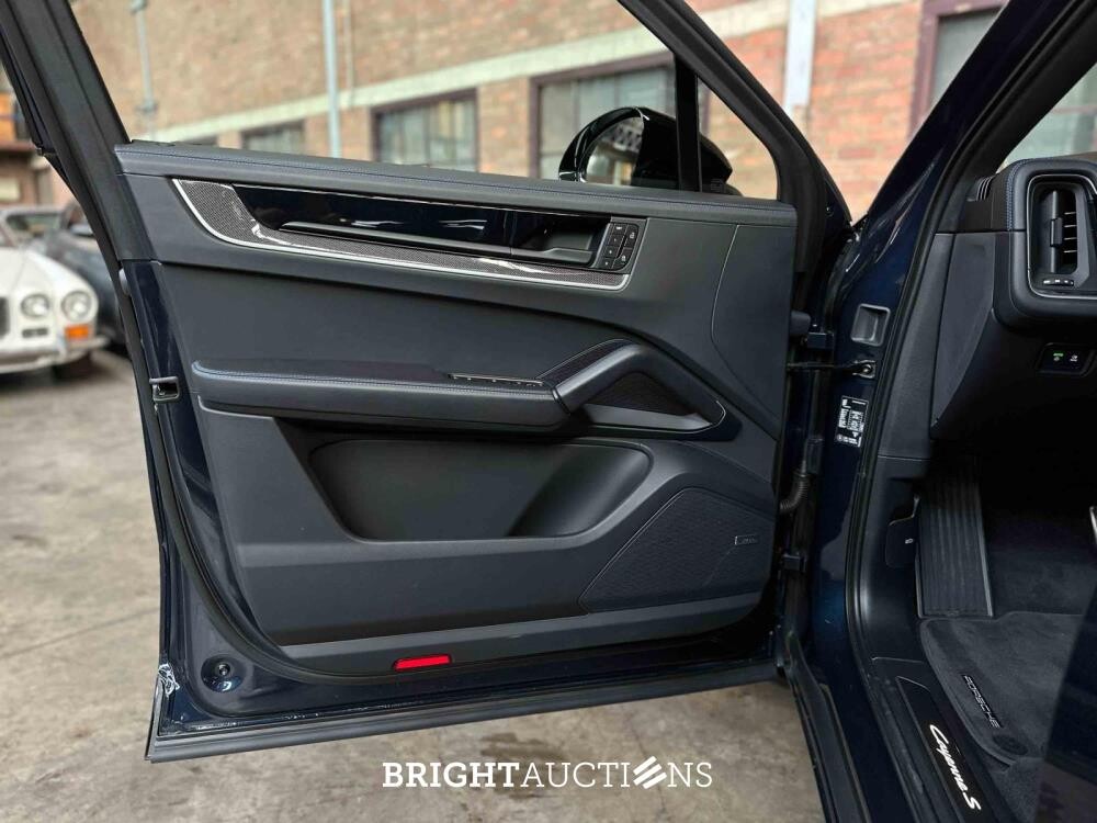 Porsche Cayenne Coupe 4.0 V8 S (1e eigenaar) 474pk 2024 Fabrieksgarantie