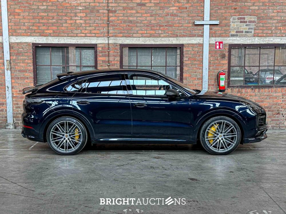 Porsche Cayenne Coupe Turbo S E-Hybrid 4.0 V8 -TECHART CARBON- 680pk 2020 (Origineel-NL), J-707-RT