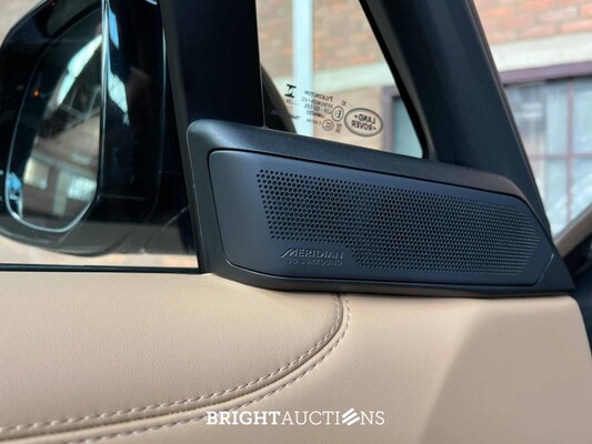 Land Rover Range Rover P460e HSE AWD 460pk 2025 -MY26- (Origineel-NL) Plug-In Hybrid, HSF-72-F Fabrieksgarantie