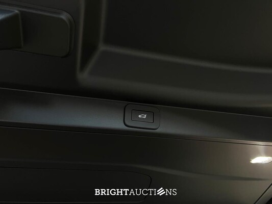 Land Rover Range Rover P460e HSE AWD 460pk 2025 -MY26- (Origineel-NL) Plug-In Hybrid, HSF-72-F Fabrieksgarantie