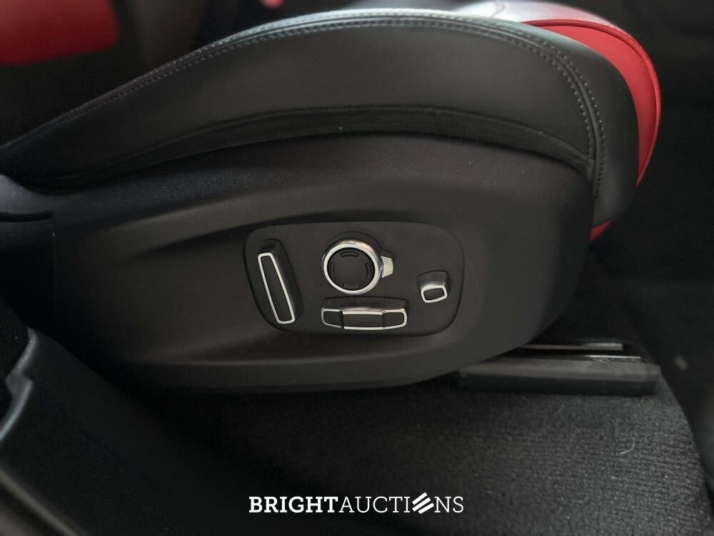 Land Rover Range Rover Sport SVR 5.0 V8 Supercharged 575pk 2019, R-184-SH