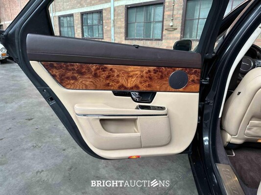 Jaguar XJ L 5.0 V8 LWB Portfolio 385pk 2011 MY