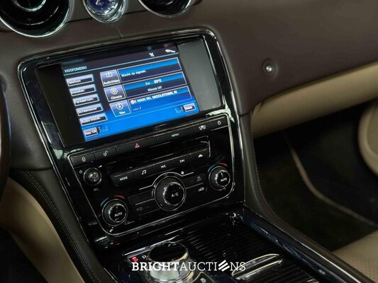 Jaguar XJ L 5.0 V8 LWB Portfolio 385pk 2011 MY