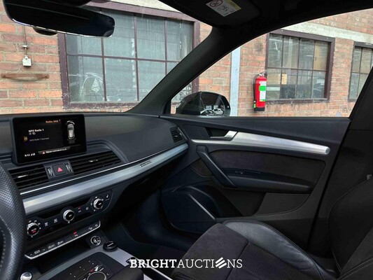 Audi Q5 40 TDI Quattro Sport S-Line Edition 190pk 2019, J-615-DG