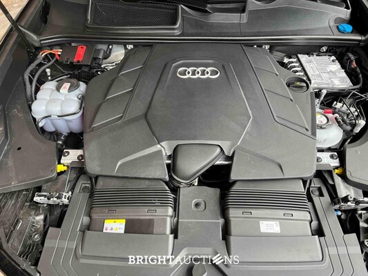 Audi Q8 60 TFSIe Quattro S-Line 490pk 2025 Plug-In Hybrid Fabrieksgarantie