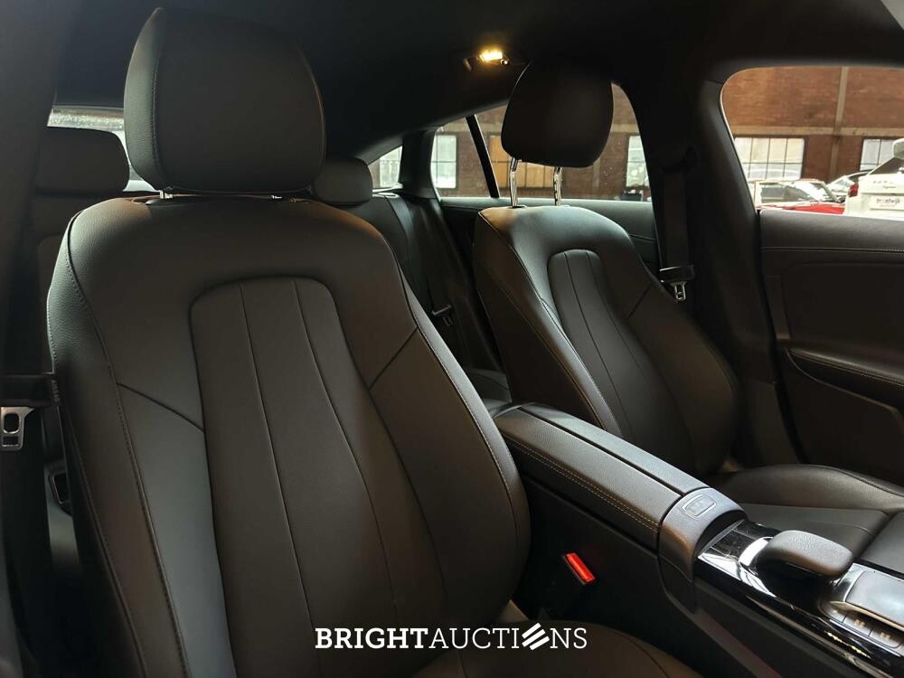 Mercedes-Benz CLA 200 Shooting Brake Business Solution Luxury CLA-klasse 163pk 2021, K-804-JL