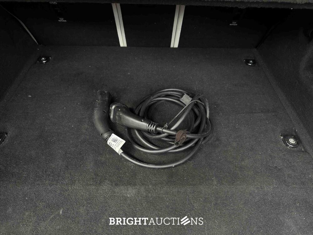 Jaguar F-Pace 2.0 P400e PHEV R-Dynamic S 300pk 2022 (Origineel-NL & 1e Eigenaar), R-884-KV