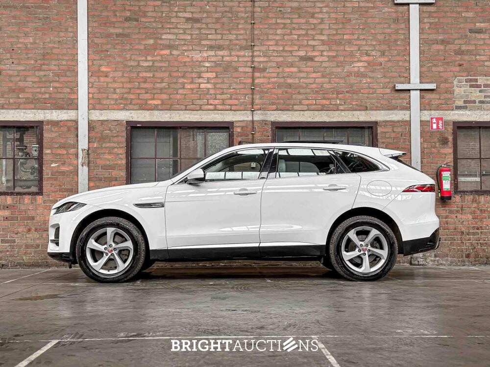 Jaguar F-Pace 2.0 P400e PHEV R-Dynamic S 300pk 2022 (Origineel-NL & 1e Eigenaar), R-884-KV