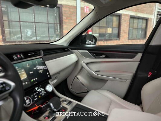 Jaguar F-Pace 2.0 P400e PHEV R-Dynamic S 300pk 2022 (Origineel-NL & 1e Eigenaar), R-884-KV