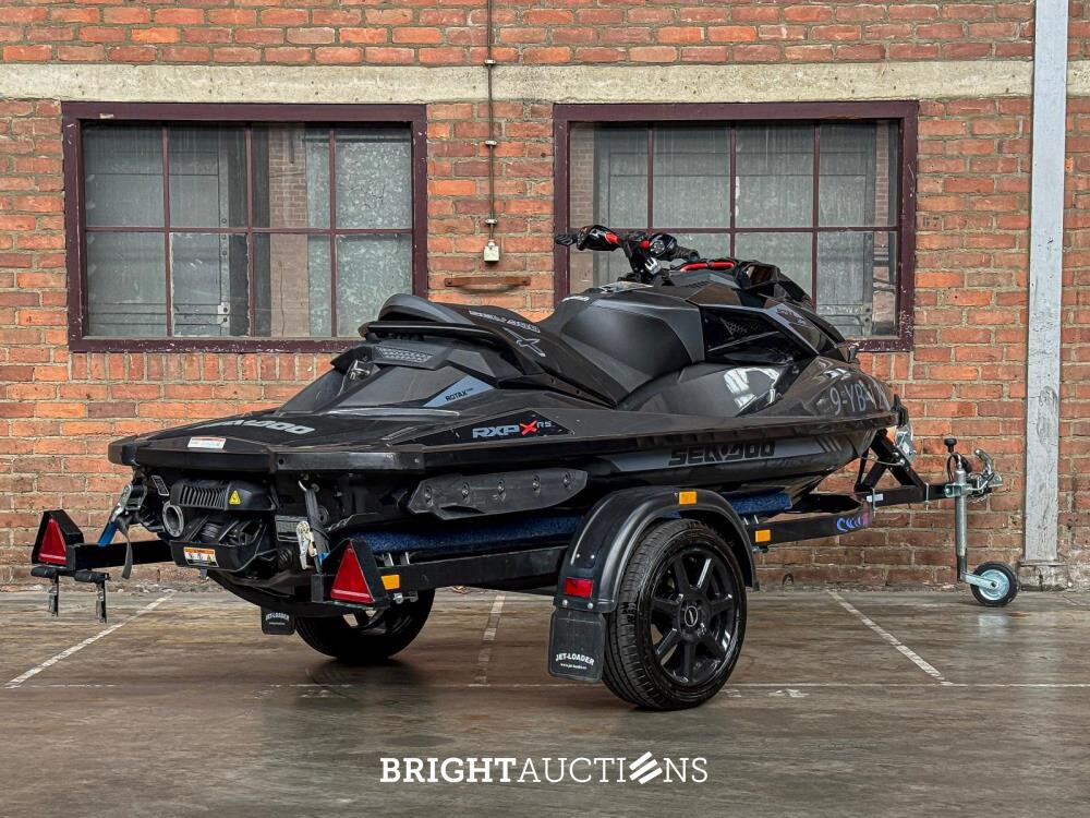 Sea-Doo RXP-X 300 Waterscooter 2019 Jetloader