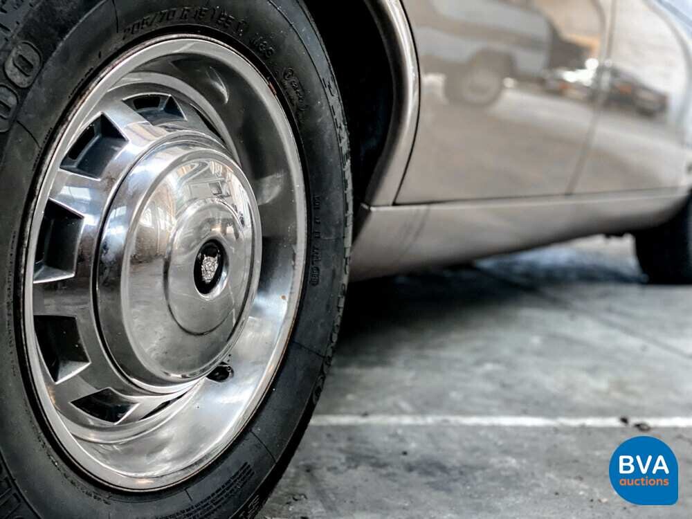 Daimler Double Six 5.3 V12 295pk 1982, 63-TGV-6