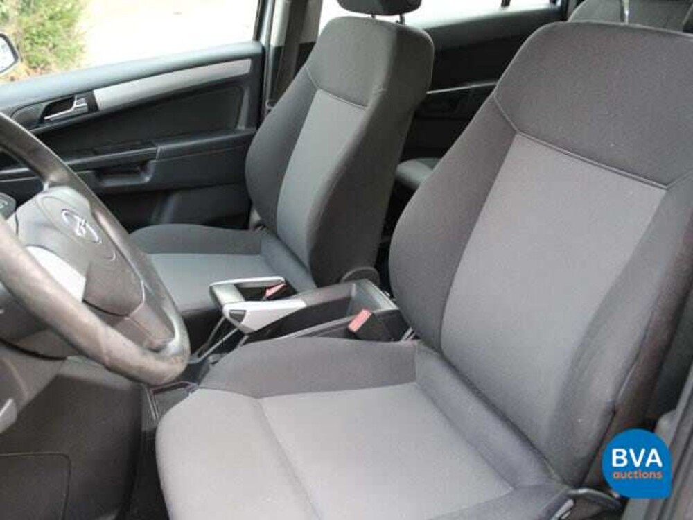 Opel Zafira 1.6 Business 7-persoons, 83-ZK-NS
