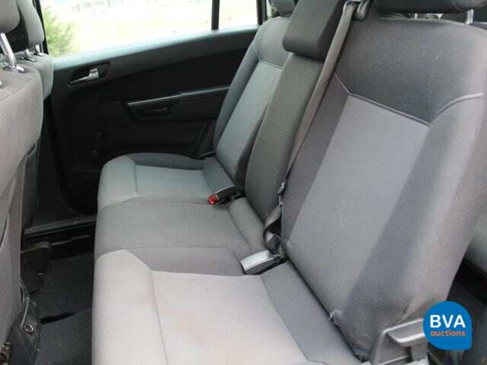 Opel Zafira 1.6 Business 7-persoons, 83-ZK-NS