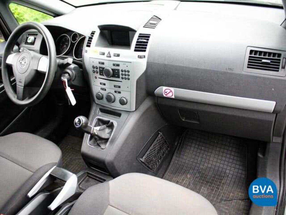 Opel Zafira 1.6 Business 7-persoons, 83-ZK-NS
