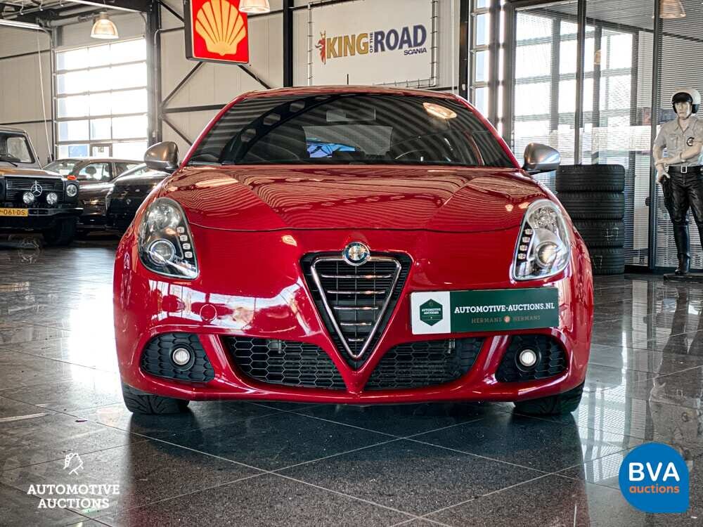 Alfa Romeo Giulietta 1.4T Distinctive 170pk 2011 -Org. NL-, 08-RSH-1