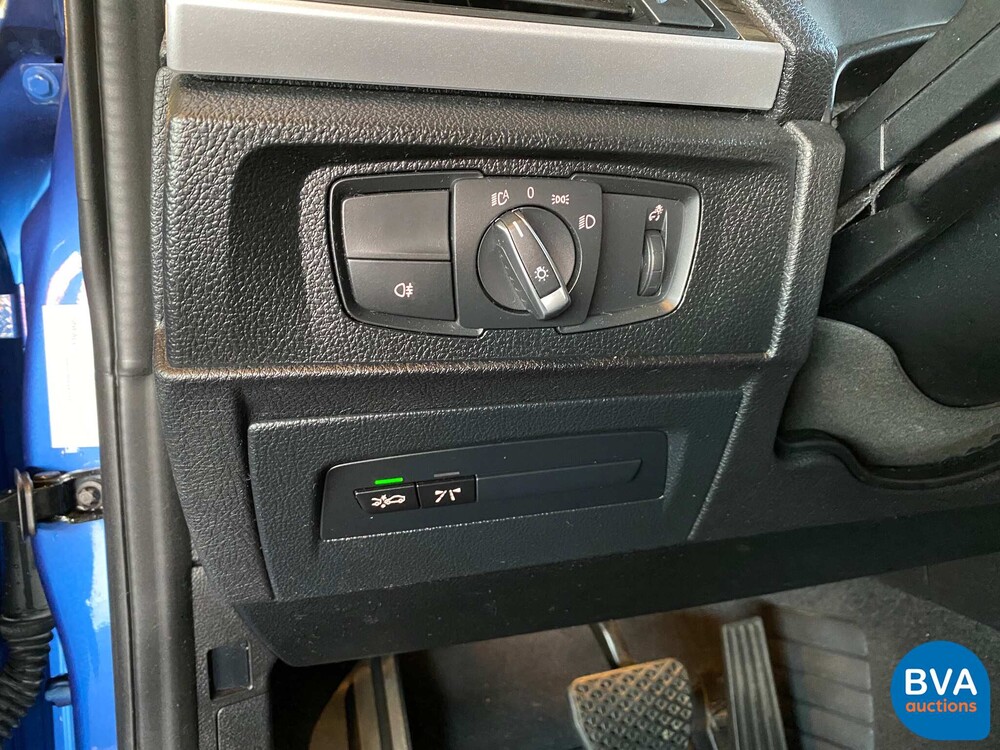 BMW M135i xDrive High Executive M-performance 320pk 2013, XV-242-R