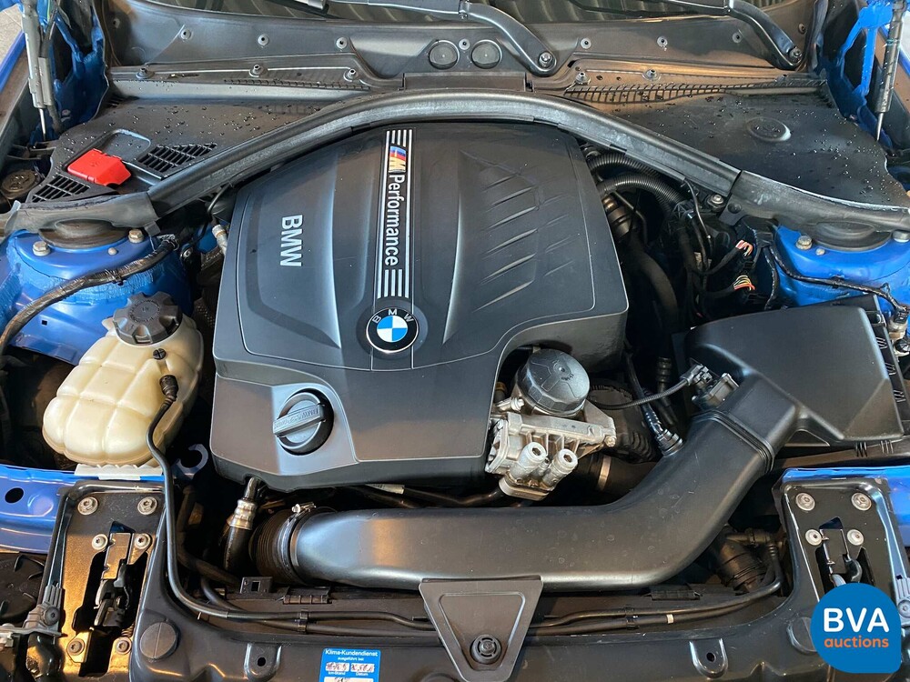 BMW M135i xDrive High Executive M-performance 320pk 2013, XV-242-R