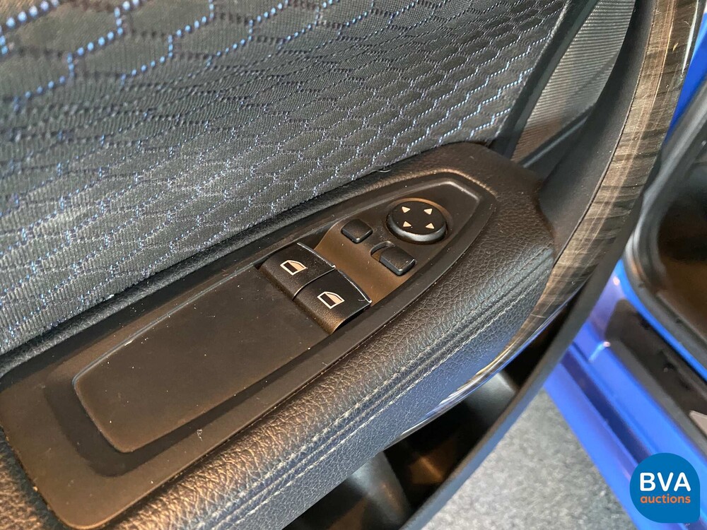 BMW M135i xDrive High Executive M-performance 320pk 2013, XV-242-R