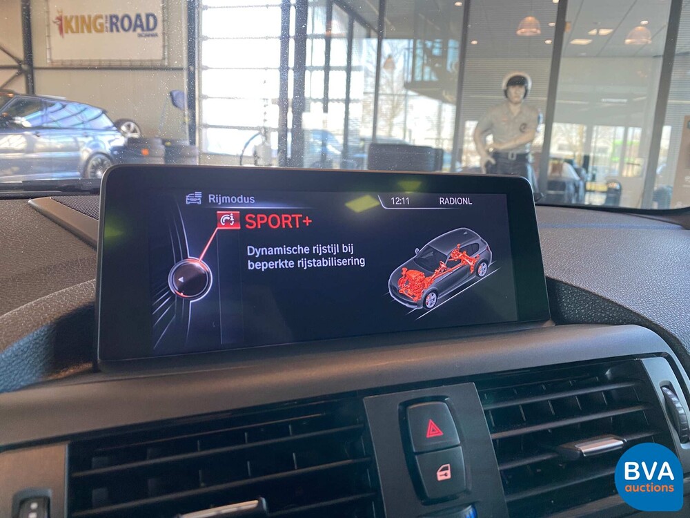 BMW M135i xDrive High Executive M-performance 320pk 2013, XV-242-R