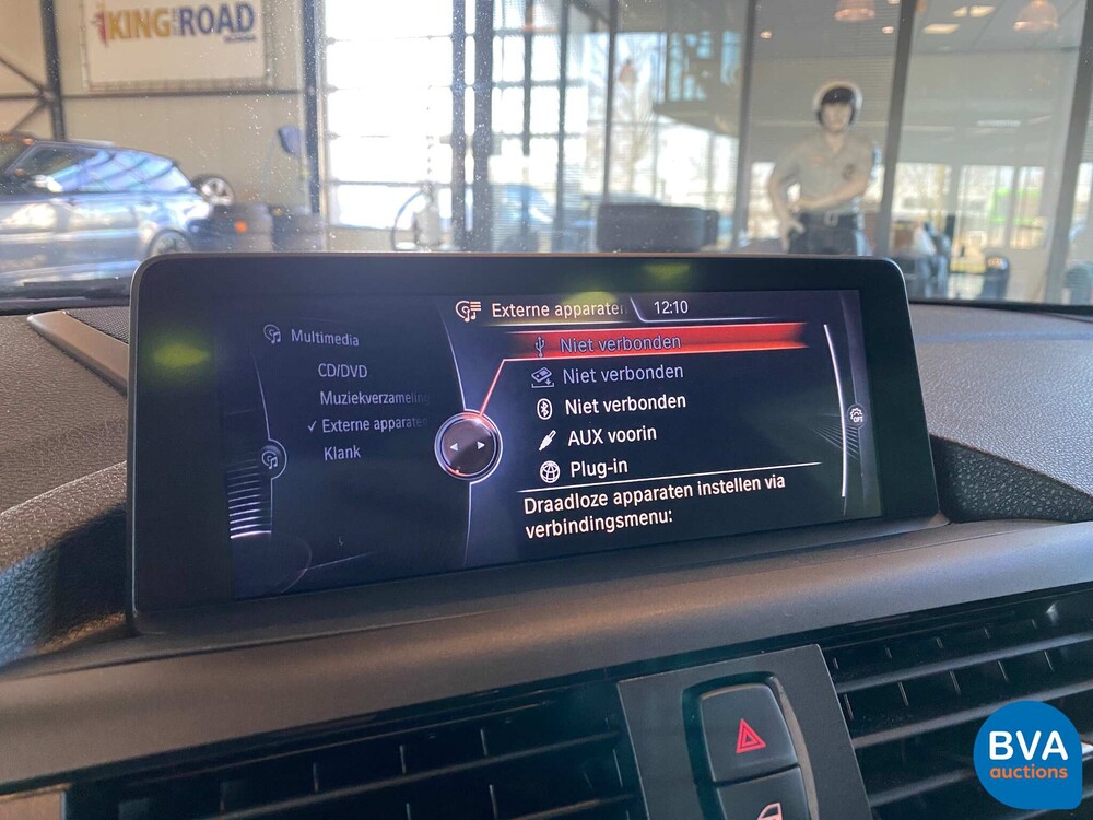 BMW M135i xDrive High Executive M-performance 320pk 2013, XV-242-R