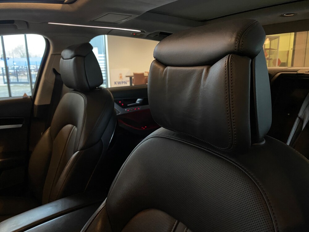 Audi A8 6.3 W12 quattro Lang Pro Line+ 500pk 2011 -Org. NL-, 04-RHV-9