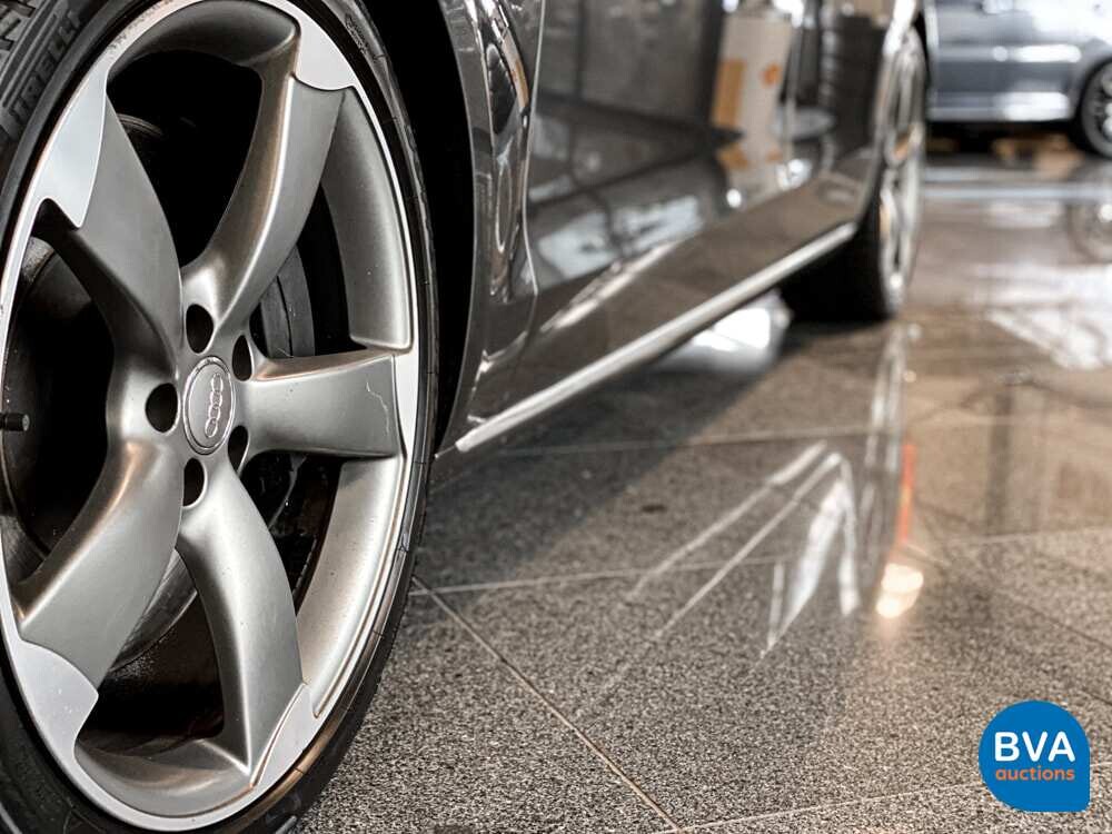 Audi A8 6.3 W12 quattro Lang Pro Line+ 500pk 2011 -Org. NL-, 04-RHV-9