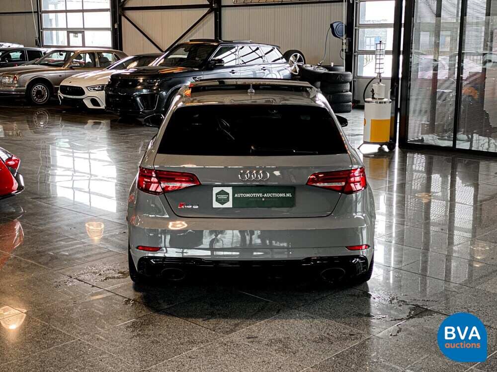 Audi RS3 Sportback 2.5TFSI Quattro 400pk 2018 FACELIFT Nardo-Grey