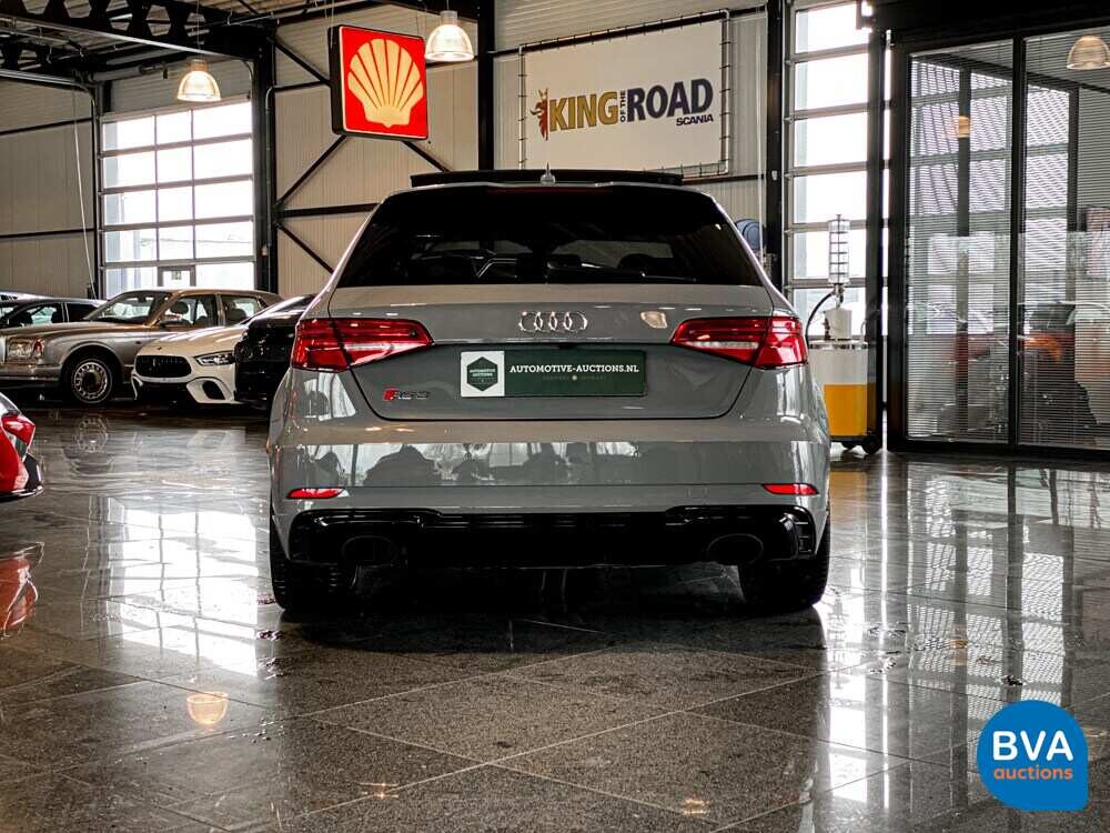 Audi RS3 Sportback 2.5TFSI Quattro 400pk 2018 FACELIFT Nardo-Grey