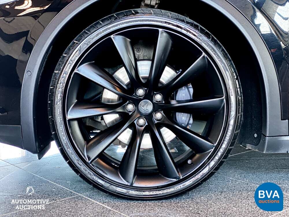 Tesla Model X 90D Base 6persoons 429pk 2016 -Org. NL-, KV-944-Z