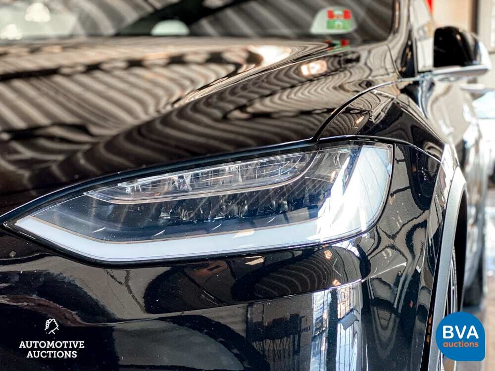 Tesla Model X 90D Base 6persoons 429pk 2016 -Org. NL-, KV-944-Z