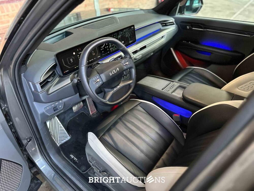 Kia EV9 Launch Edition GT-Line AWD 6p. 99.8 kWh 385pk 2023 (Origineel-NL), X-319-GH