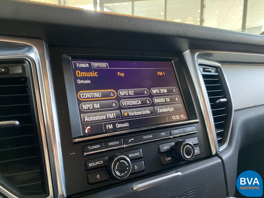 Porsche Macan Turbo 3.6 400pk 2015 -Org NL-, 4-ZSP-38