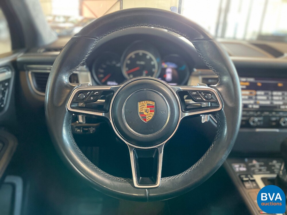 Porsche Macan Turbo 3.6 400pk 2015 -Org NL-, 4-ZSP-38