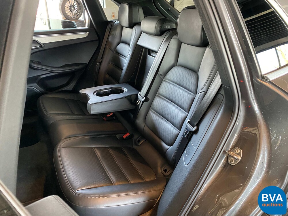 Porsche Macan Turbo 3.6 400pk 2015 -Org NL-, 4-ZSP-38