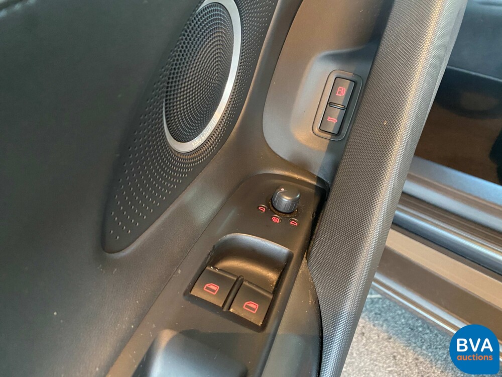 Audi R8 4.2 V8 FSI Quattro 420pk 2008 R-Tronic -Org. NL-, 93-ZD-SP