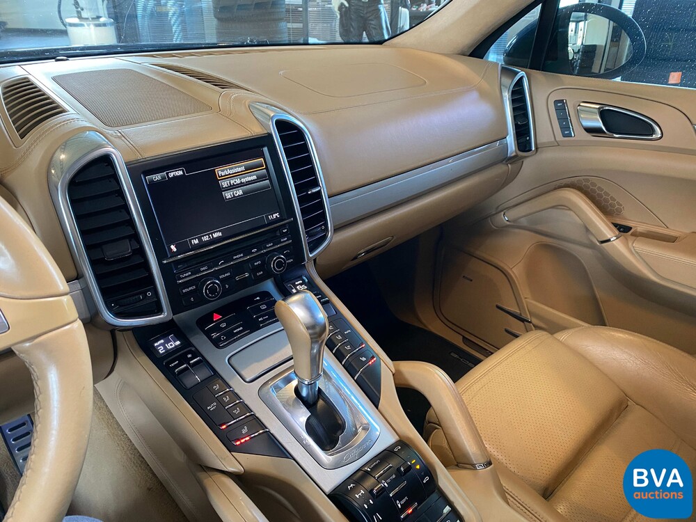 Porsche Cayenne 4.8 Turbo 500pk 2011, 79-ZSP-4