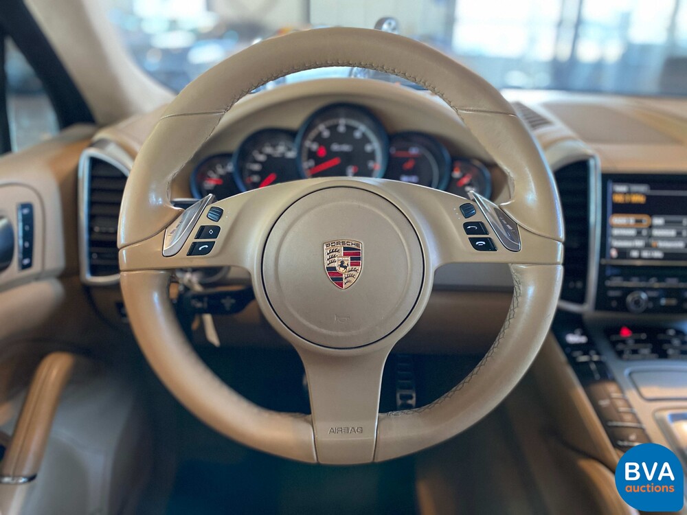 Porsche Cayenne 4.8 Turbo 500pk 2011, 79-ZSP-4